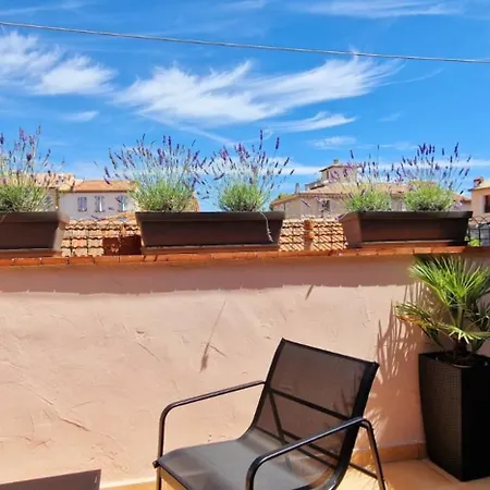 4 Le Saint Joseph Center With Ac Apartment